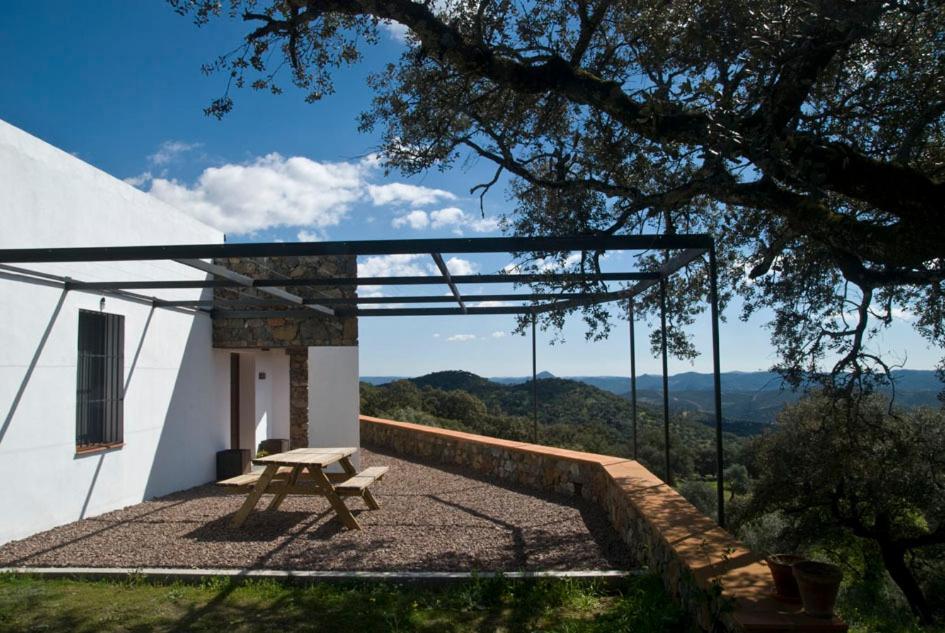 Las Tobas Higuera De La Sierra  Exterior foto