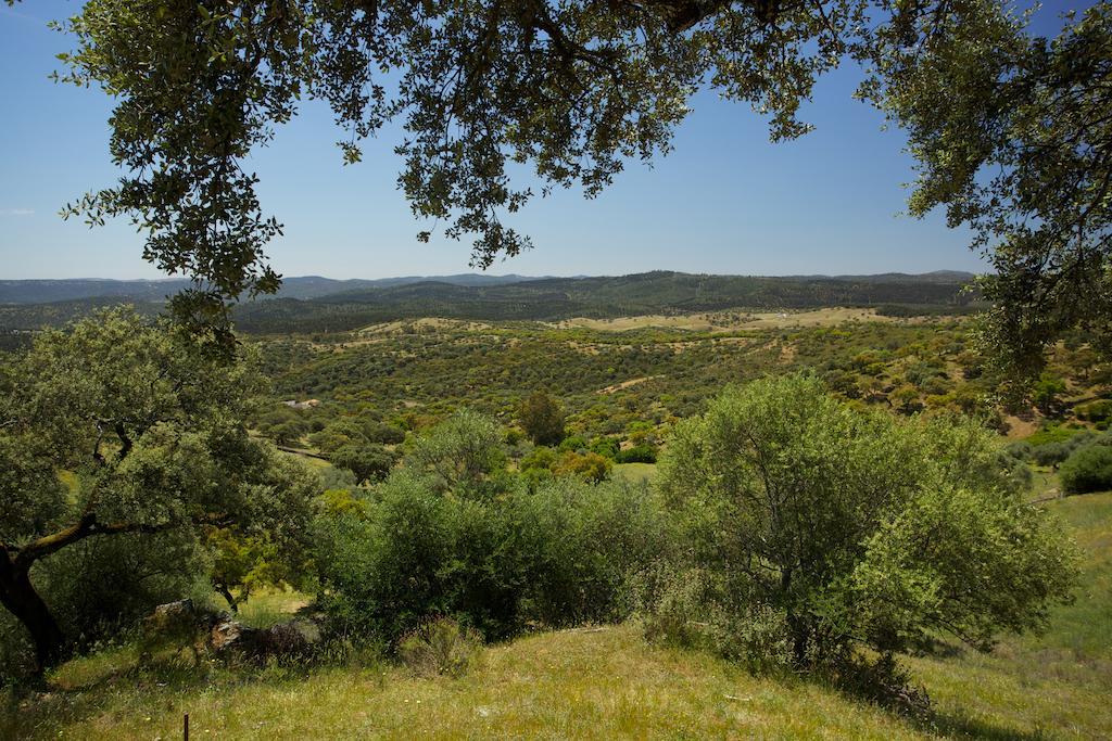 Las Tobas Higuera De La Sierra  Exterior foto